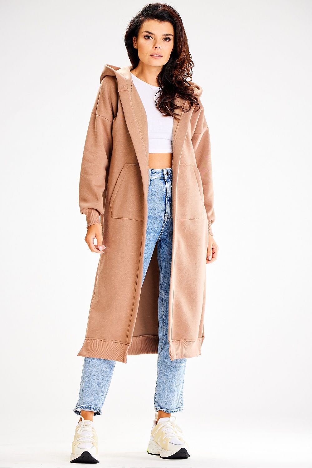  Sweatshirt model 187128 awama 